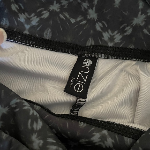 Onzie Yoga Pants - Small - Picture 4 of 4